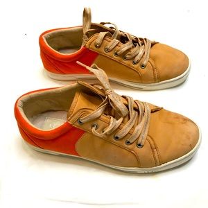 UGG Australia TOMI PRIX 1011222 Tawny Two tone Fashion sneakers Size 7.5 A051221